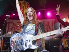 ‘Riot Women’ passa um momento agitado com mulheres de meia-idade na menopausa 'Riot Women' passa um momento agitado com mulheres de meia-idade na menopausa