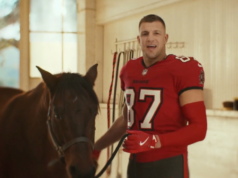 Rob Gronkowski relaxa seu ‘tight end’ para anúncio do Super Bowl sobre rastreamento de câncer de próstata Rob Gronkowski relaxa seu 'tight end' para anúncio do Super Bowl sobre rastreamento de câncer de próstata