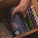 O aclamado autor australiano Craig Silvey enfrenta tribunal por crimes de exploração infantil