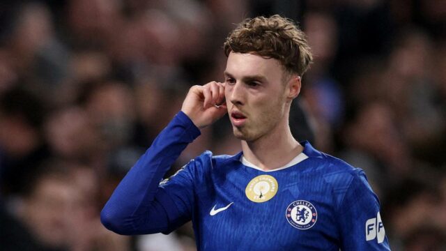 Rosenior descarta saída do Chelsea para o 'intocável' Cole Palmer Rosenior descarta saída do Chelsea para o 'intocável' Cole Palmer