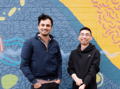 Runpod, startup de nuvem de IA, atinge US$ 120 milhões em ARR – e começou com uma postagem no Reddit Runpod founders Pardeep Singh (right) Zhen Lu (left)
