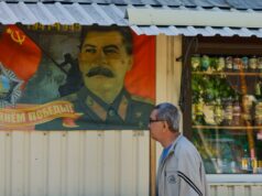 Rússia transformando Donbass ocupado em ‘enorme base militar para assustar a Europa’ Rússia transformando Donbass ocupado em 'enorme base militar para assustar a Europa'