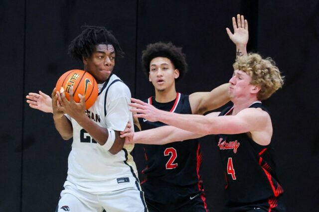 Salesiano flexibiliza profundidade e supera Albany na abertura do TCAL
