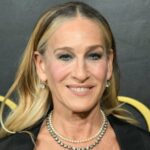 Sarah Jessica Parker em mais 'Sex and the City', 'Hocus Pocus 3' e chama a sequência de 'The Family Stone' de um 'dilema agridoce' após a morte de Diane Keaton