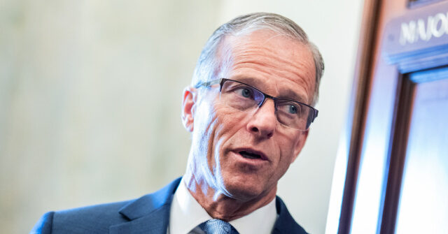 Senado fecha acordo para financiar governo, evitando paralisação Senado fecha acordo para financiar governo, evitando paralisação