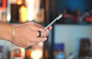 Será lançado um iPhone Air 2 este ano? Aqui está a provável realidade Será lançado um iPhone Air 2 este ano? | Modelo original mostrado