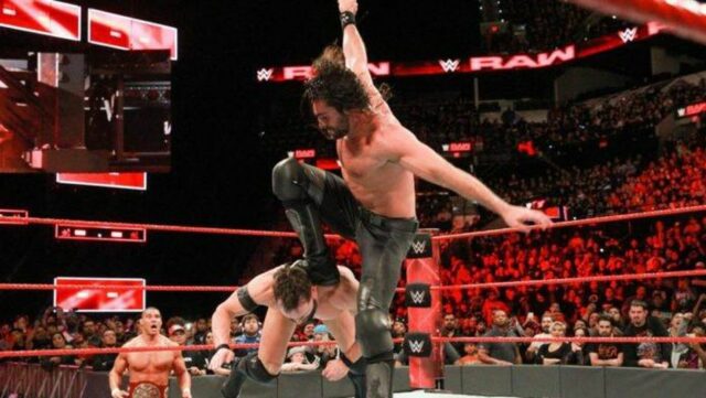 Seth Rollins revela por que Vince McMahon proibiu The Curb seth rollins curb stomp finn balor