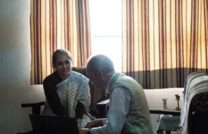 Shoojit Sircar, Vikramaditya Motwane dirigem o premiado ‘especial de quinta-feira’ de Varun Tandon (EXCLUSIVO) Shoojit Sircar, Vikramaditya Motwane dirigem o premiado 'especial de quinta-feira' de Varun Tandon (EXCLUSIVO)