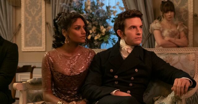 Showrunner de 'Bridgerton' provoca o papel 'integral' de Anthony e Momentos e cenas de sexo mais quentes da terceira temporada de Kate e Anthony Bridgerton