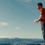 'Skyscraper Live' da Netflix captura a triunfante subida solo livre de Alex Honnold em um prédio de 101 andares
