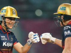 Smriti Mandhana e as batidas da vitória de Grace Harris ajudam o RCB a garantir a vitória Smriti Mandhana e as batidas da vitória de Grace Harris ajudam o RCB a garantir a vitória