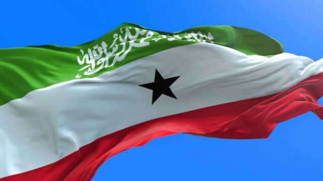 Somalilândia nega que acomodará palestinos após reconhecer Israel
