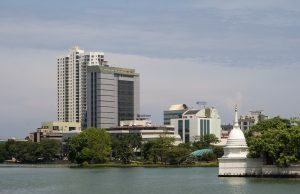 Sri Lanka aumenta taxas de entrada em cassinos e cobrança bruta para 2026 Colombo, Sri Lanca. Sri Lanka aumenta taxas de entrada em cassinos e cobrança bruta para 2026