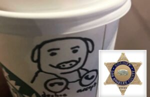 Starbucks torrado depois que barista entrega imagem ‘extremamente ofensiva’ ao policial de Los Angeles durante turno de 16 horas Uma xícara de café Starbucks com uma ilustração desenhada à mão de um porco.