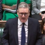 Enfrentando hoje os deputados nas perguntas do primeiro-ministro, Sir Keir disse que embora a ação fosse bem-vinda, mas não foi longe o suficiente.