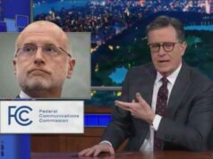 Stephen Colbert afirma que a FCC está tentando ‘silenciar’ ele e outros apresentadores noturnos Stephen Colbert afirma que a FCC está tentando 'silenciar' ele e outros apresentadores noturnos