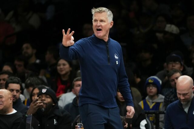 Steve Kerr, do Warriors, diz que 'falou mal' durante as críticas ao ICE em Minneapolis
