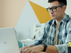 Substitua dezenas de assinaturas de IA por uma compra vitalícia de US$ 75 Substitua dezenas de assinaturas de IA por uma compra vitalícia de US$ 75