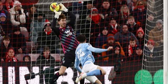 Sunderland x Manchester City - Premier League AO VIVO: último placar, notícias da equipe e atualizações, já que a equipe de Pep Guardiola corre o risco de perder terreno no Arsenal - além de atualizações de Brentford x Tottenham
