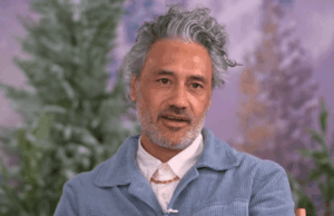 Taika Waititi diz que seu filme ‘Star Wars’ precisa ser ‘mais parecido’ e ele ‘mal pode esperar’ para ver o Thor de Chris Hemsworth em ‘Vingadores: Dia do Juízo Final’ Taika Waititi diz que seu filme 'Star Wars' precisa ser 'mais parecido' e ele 'mal pode esperar' para ver o Thor de Chris Hemsworth em 'Vingadores: Dia do Juízo Final'