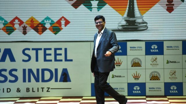 Tata Steel Chess 2026: Anand encontra estrelas da próxima geração no fervor do inverno de Calcutá
