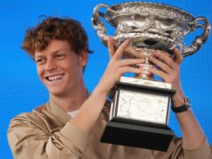 Tênis do Aberto da Austrália 2026: datas importantes, sorteio, sementes principais, prêmio em dinheiro O sérvio Novak Djokovic acerta um forehand durante um treino contra o tcheco Jiri Lehecka em preparação para o Aberto da Austrália em Melbourne, em 13 de janeiro de 2026. (Foto de Patrick HAMILTON / AFP) / - IMAGEM RESTRITA AO USO EDITORIAL - ESTRITAMENTE PROIBIDO USO COMERCIAL -