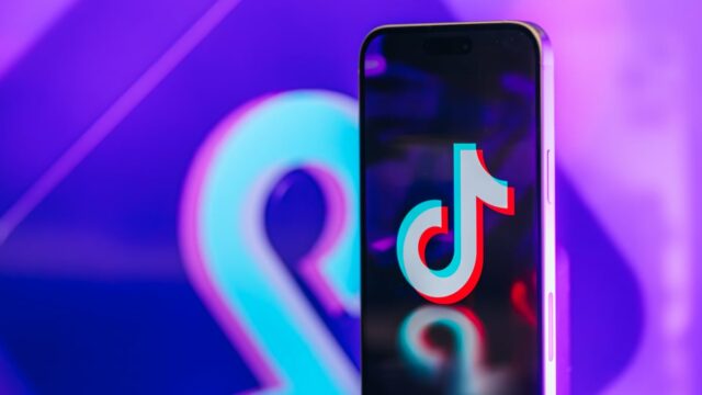 TikTok diz que a era do delulu acabou. É hora de se prender à realidade.
