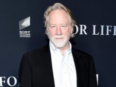 Timothy Busfield enfrenta mandado de prisão por acusações de abuso sexual infantil envolvendo menino ator Timothy Busfield enfrenta mandado de prisão por acusações de abuso sexual infantil envolvendo menino ator