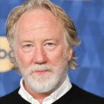 Timothy Busfield se entrega à polícia e nega acusações de abuso sexual infantil: 'São todas mentiras'