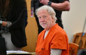Timothy Busfield será libertado da prisão enquanto aguarda julgamento por abuso sexual infantil Timothy Busfield será libertado da prisão enquanto aguarda julgamento por abuso sexual infantil
