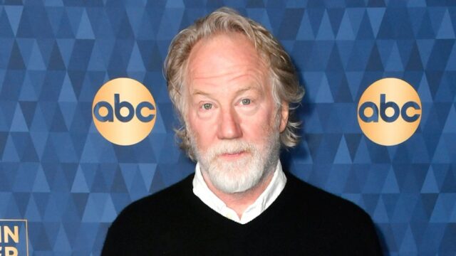 Timothy Busfield será ouvido na próxima semana enquanto busca libertação da prisão
