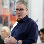 Tirem as mãos da Groenlândia! Starmer apoia a repreensão da Dinamarca a Trump – mas permanece em dúvida sobre se o ataque à Venezuela violou a lei internacional