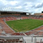 Tiro mortal em campo de futebol mata 11 pessoas no México