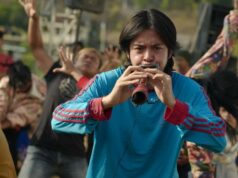 Título da competição de Sundance, diretor ‘Levitando’ Wregas Bhanuteja sobre como encontrar alegria em rituais de transe, clipe revelado (EXCLUSIVO) Título da competição de Sundance, diretor 'Levitando' Wregas Bhanuteja sobre como encontrar alegria em rituais de transe, clipe revelado (EXCLUSIVO)