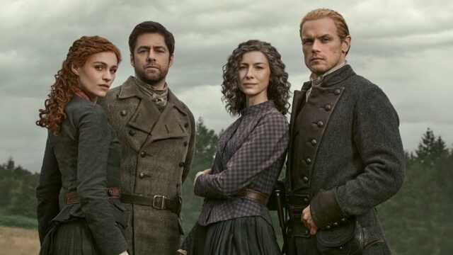 Trailer da 8ª temporada de 'Outlander': Claire e Jamie se Jogar