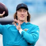 Trevor Lawrence e sua esposa Marissa dão as boas-vindas ao bebê de 10 libras
