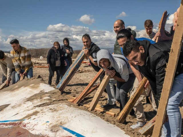 Tragédia de barco de migrantes na Itália