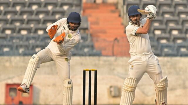 Troféu Ranji 2025-26: Siddhesh infeliz por não ter visto o dia terminar, apesar de marcar um século bem trabalhado
