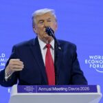 Donald Trump condenou o Reino Unido por não explorar os recursos energéticos ao fazer um discurso incoerente em Davos