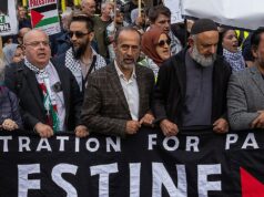 Trump pressiona o Reino Unido sobre figura ligada ao Hamas enquanto a inteligência dos EUA sinaliza potencial ameaça terrorista Trump pressiona o Reino Unido sobre figura ligada ao Hamas enquanto a inteligência dos EUA sinaliza potencial ameaça terrorista