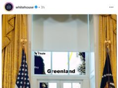 Trump trolls a Europa com imagem dele olhando para a Groenlândia através das janelas da Casa Branca – depois de alertar que os EUA tomarão o território “de uma forma ou de outra” A Casa Branca enviou uma imagem editada de Donald Trump olhando pela janela para um mapa da Groenlândia