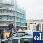 Uber reescreve contratos com motoristas para evitar o pagamento do novo ‘imposto de táxi’ do Reino Unido