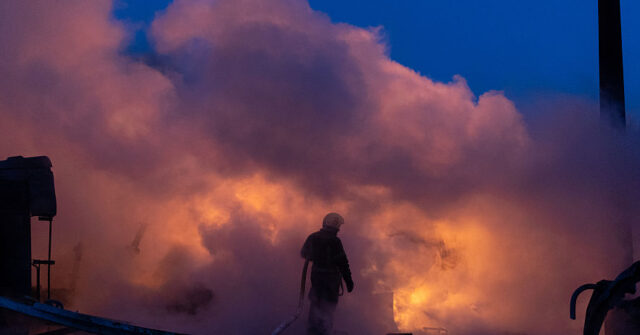 Ucrânia, Rússia e EUA confirmam mais negociações de paz trilaterais Ucrânia, Rússia e EUA confirmam mais negociações de paz trilaterais na próxima semana