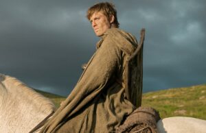 ‘Um Cavaleiro dos Sete Reinos’ abre com Dunk literalmente fazendo cocô na icônica música tema de ‘Game of Thrones’: “An Unheroic Crouch” 'Um Cavaleiro dos Sete Reinos' abre com Dunk literalmente fazendo cocô na icônica música tema de 'Game of Thrones': “An Unheroic Crouch”