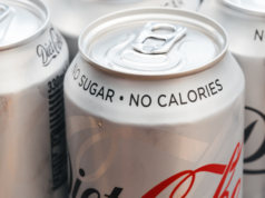 Um estudo descobriu que Coca Diet é melhor para você do que água (mais ou menos) Um estudo descobriu que Coca Diet é melhor para você do que água (mais ou menos)