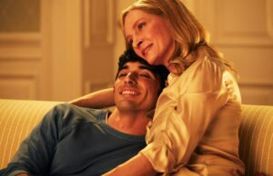 Uma Thurman, Sarah Shahi, Clifton Collins Jr. e mais retornam para ‘Red, White & Royal Wedding’ Uma Thurman, Sarah Shahi, Clifton Collins Jr. e mais retornam para ‘Red, White & Royal Wedding’