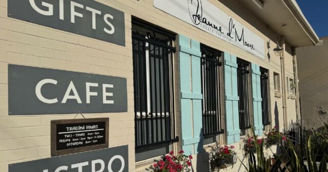 Uma conexão bem francesa onde você nunca pensou que seria possível em WA
