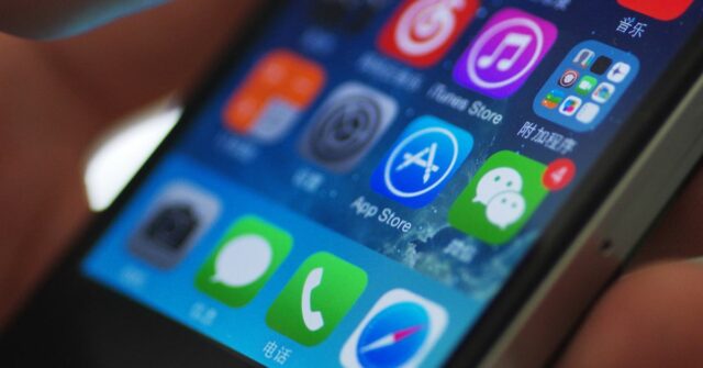 Usuários do iPhone da Telstra tendo problemas para fazer chamadas, inclusive para 000
