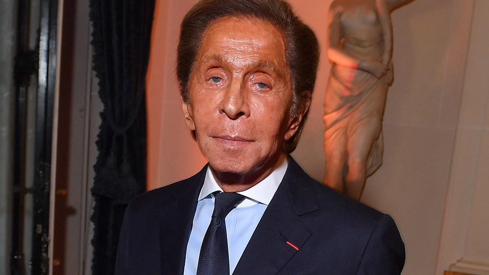 Valentino Garavani, estilista e fundador da marca Valentino, morre aos 93 anos