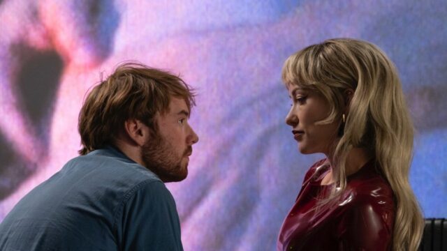 Vibradores, piadas e sexo a três: o thriller excêntrico de Olivia Wilde 'I Want Your Sex' esquenta o Sundance
